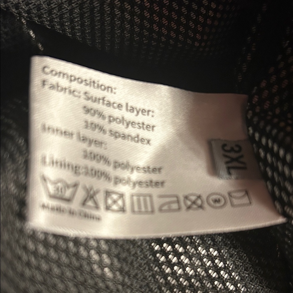 Men's Isopho Black Smart heating Jacket . Size 3xl. Battery not included. - Picture 10 of 11